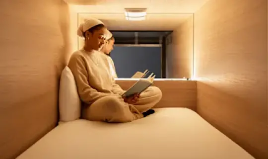  Capsule Hotel. Νύχτα είναι θα περάσει ή μια καινούργια εμπειρία;