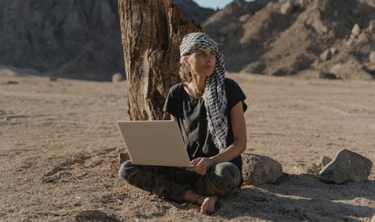 Ψηφιακοί νομάδες και Workation. Διακοπές στην άδεια ή εργασία και διακοπές μαζί; 