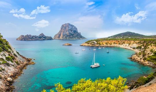  Φθινοπωρινές τιμές ξενοδοχείων στη Μεσόγειο με μείωση έως και στο ¼ από τις τιμές Αυγούστου